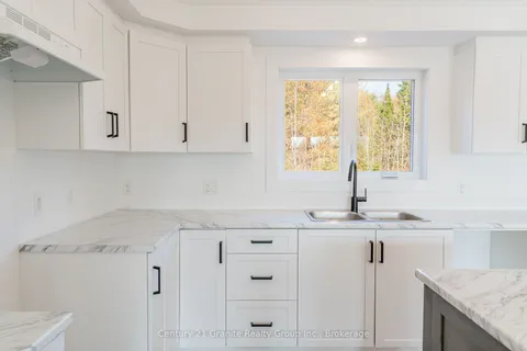 1026 PIPER GLEN Road, Minden Hills, ON K0M 2K0