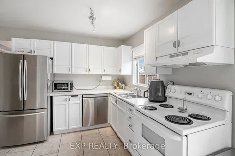 302 Cote-Royale Crescent, Orleans - Cumberland and Area, ON K1E 3L7