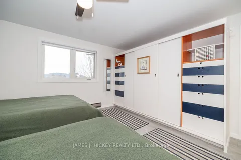 8 Mountain View Crescent, Deep River, ON K0J 1P0