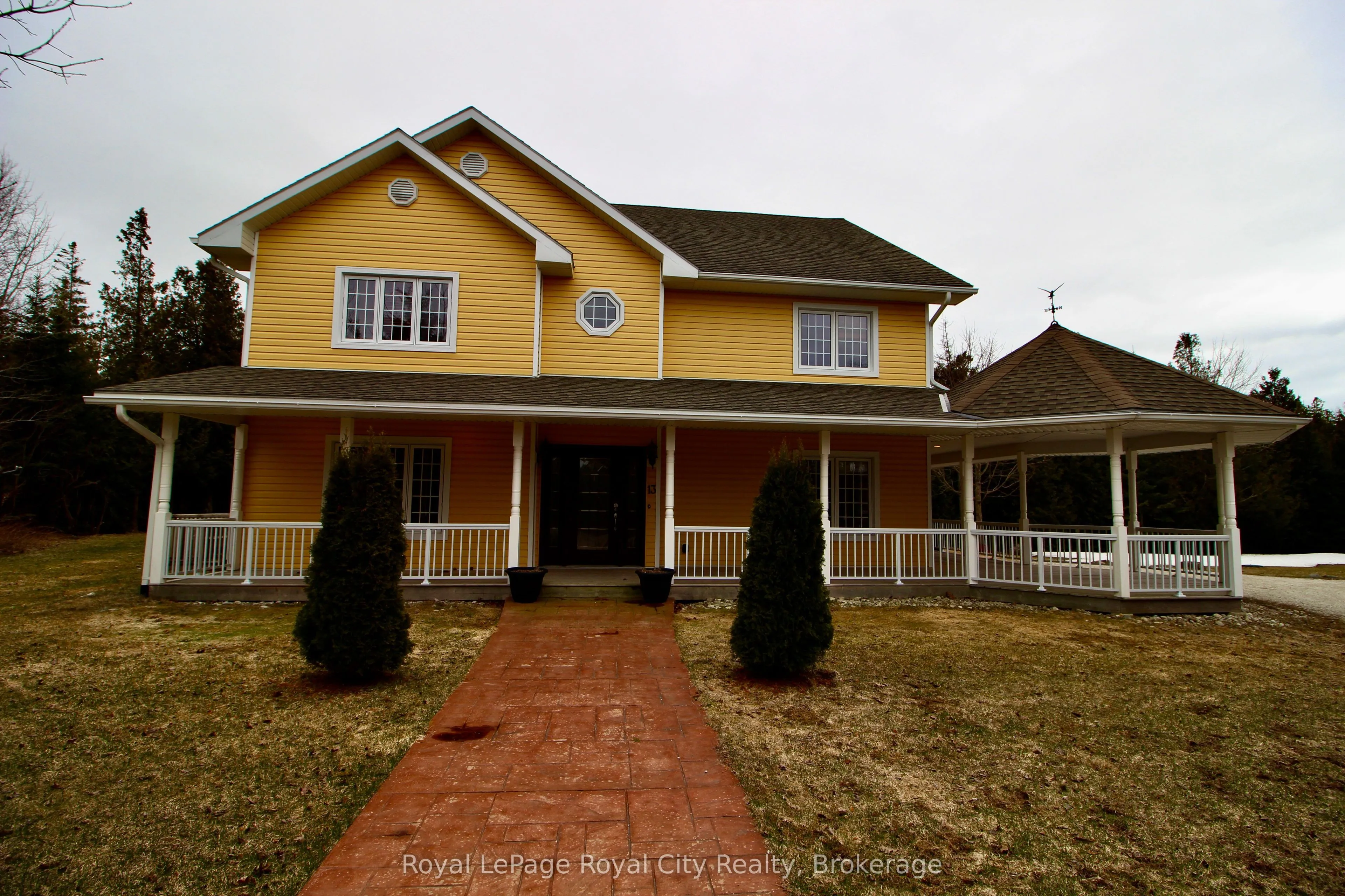 13 Elgin Street, Northern Bruce Peninsula, ON N0H 2R0