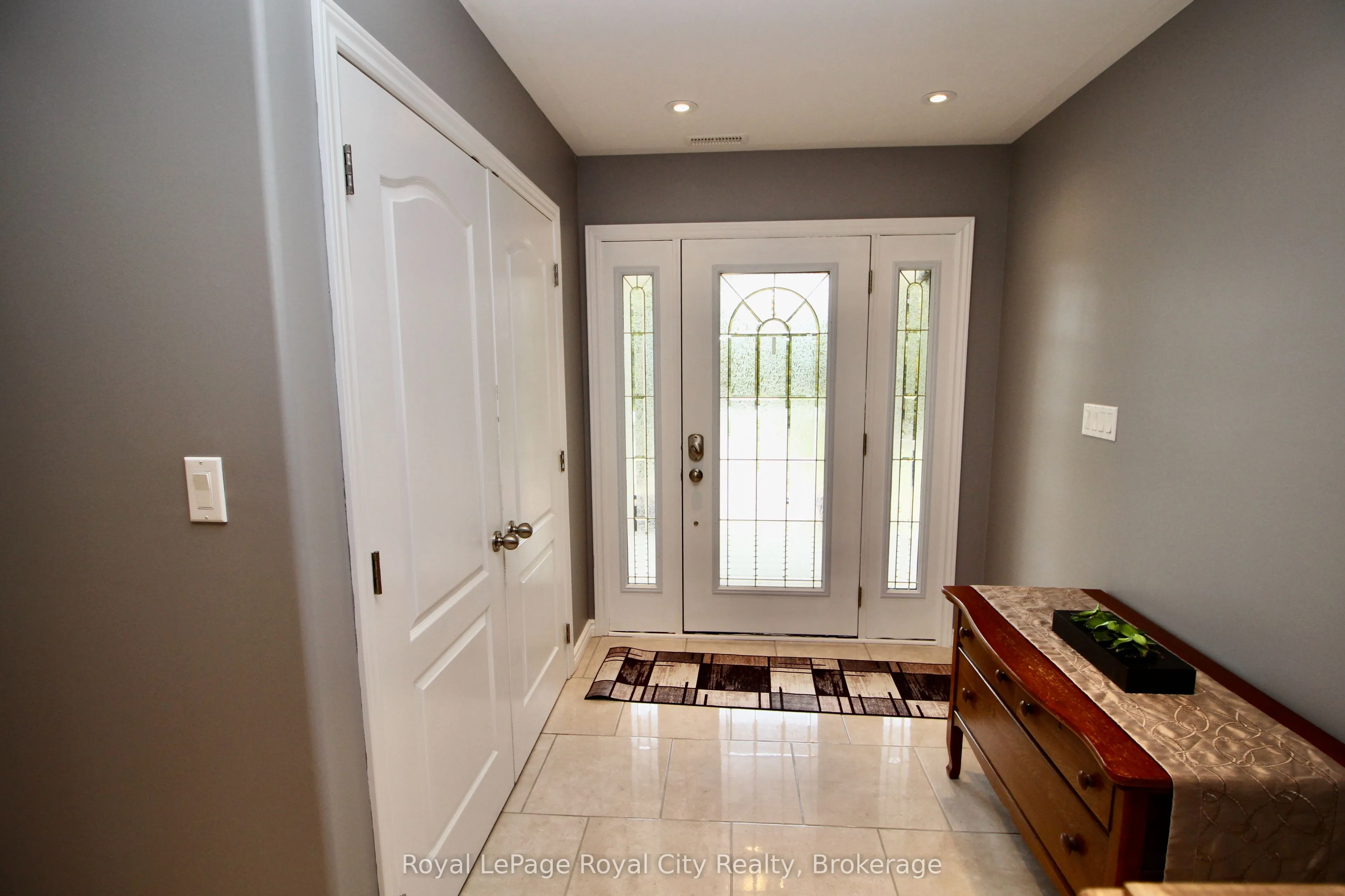 13 Elgin Street, Northern Bruce Peninsula, ON N0H 2R0