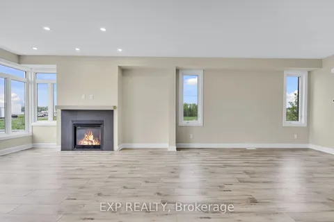 15 REYNOLDS Avenue, Carleton Place, ON K7C 0W4