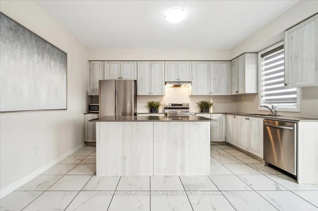 73 Yale Drive, Hamilton, ON L0R 1W0