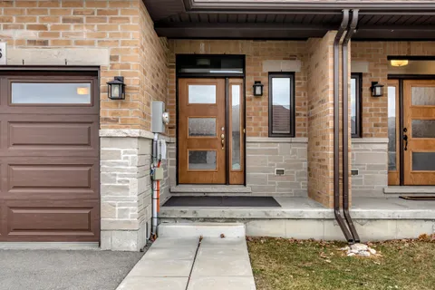 45 Ledgerock Court, Quinte West, ON K8R 0A1