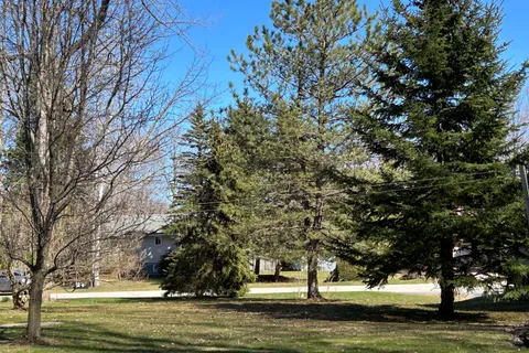 13 Pollard Drive, Meaford, ON N4L 1A7