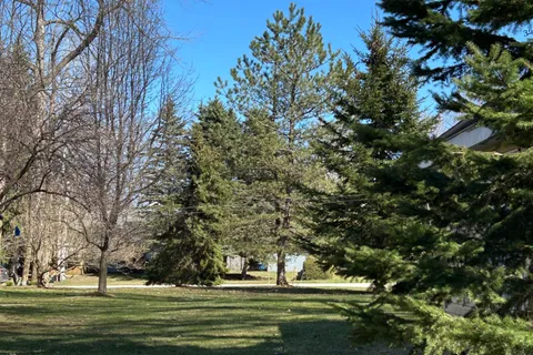 13 Pollard Drive, Meaford, ON N4L 1A7