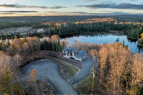 1008 Napier Court, Lake of Bays, ON P1H 0K1
