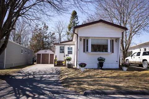 43 Worthington Way, Kingston, ON K7K 5C2