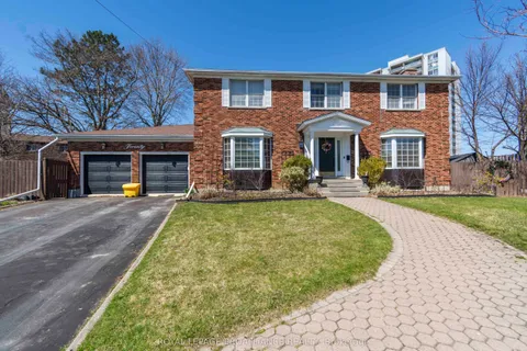 20 Hope Crescent, Belleville, ON K8P 4S2