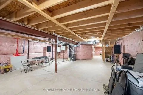4076 Healing Street, Lincoln, ON L3J 0S4