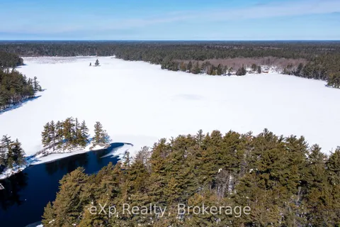 3 Harris Lake Road, Parry Sound Remote Area, ON P0G 1K0