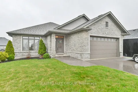 25 Rosewood Drive, Quinte West, ON K0K 2C0