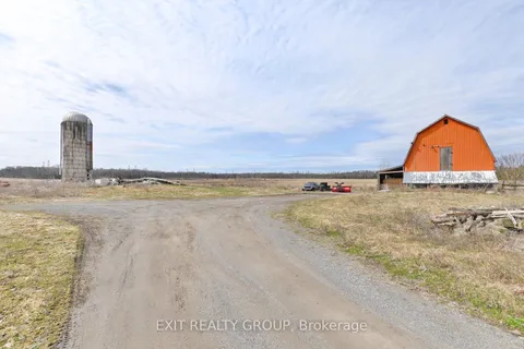 1450 Harmony Road, Belleville, ON K8N 4Z6