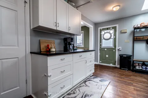 28 Helen Street, Port Colborne, ON L3K 3N9