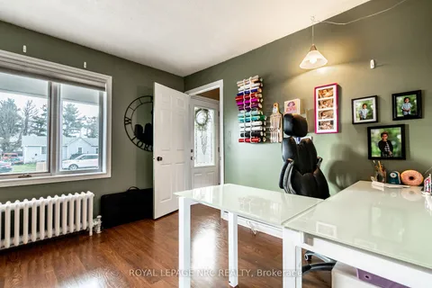 28 Helen Street, Port Colborne, ON L3K 3N9