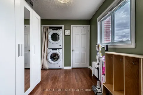 28 Helen Street, Port Colborne, ON L3K 3N9