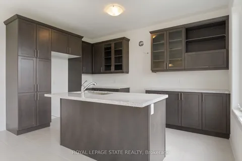 64 Shawbridge Court, Hamilton, ON L8J 0J8