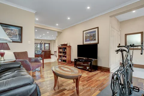 1271 Field Street, Belair Park - Copeland Park and Area, ON K2C 2P9