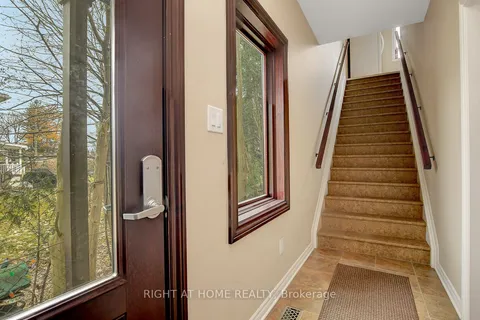 1271 Field Street, Belair Park - Copeland Park and Area, ON K2C 2P9