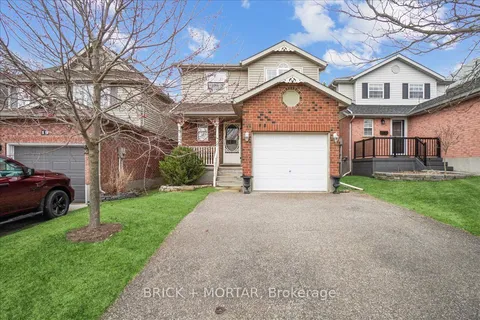 15 Alderson Drive, Cambridge, ON N3C 4C6