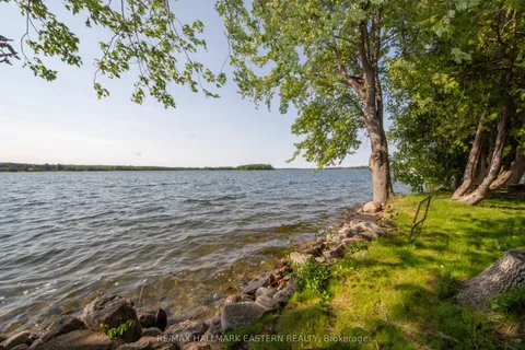1682 Poplar Point Road, Selwyn, ON K9J 6X5