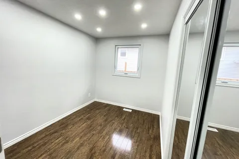 5965 Crimson Drive, Niagara Falls, ON L2G 7T7