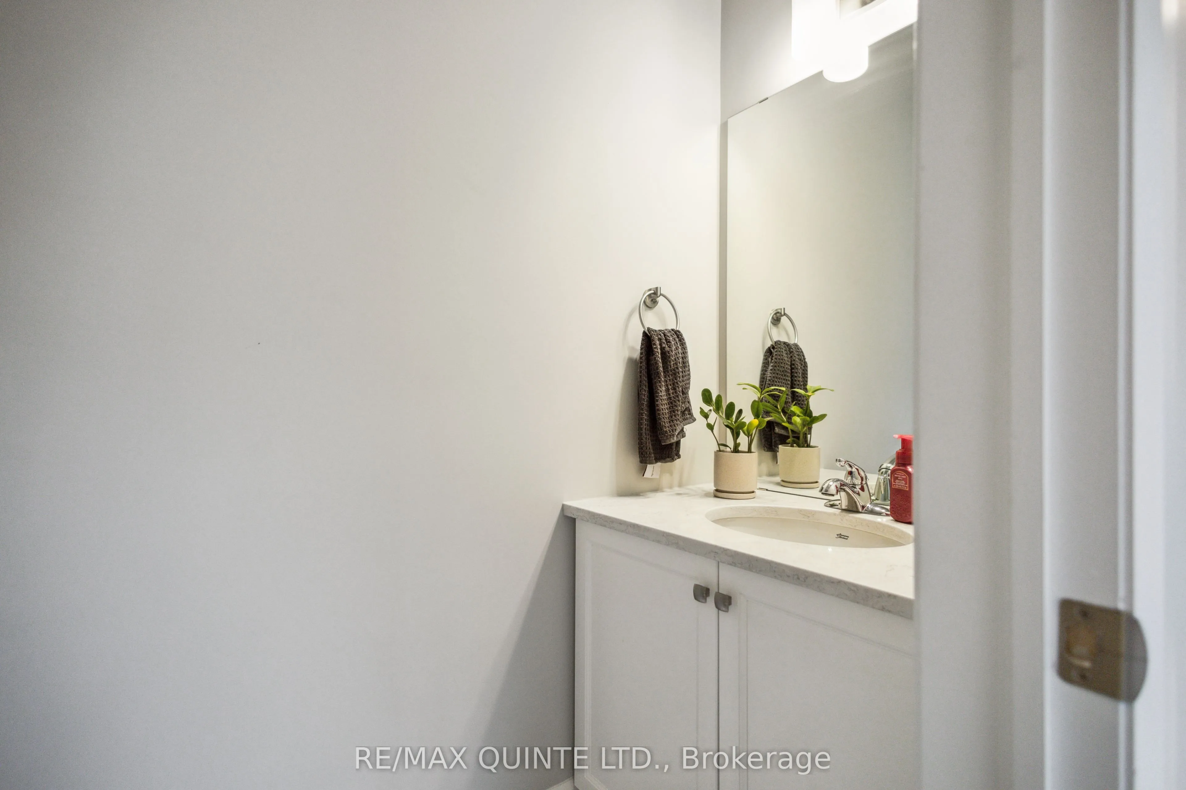 70 Riverstone Way, Belleville, ON K8N 0S6