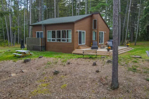 443 Weglarz Road, Madawaska Valley, ON K0J 1B0
