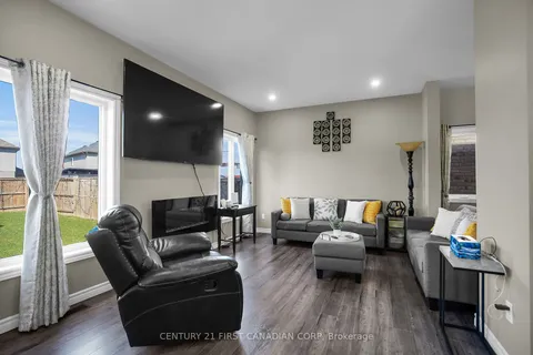 1249 Sandbar Street, London North, ON N6G 0Y3