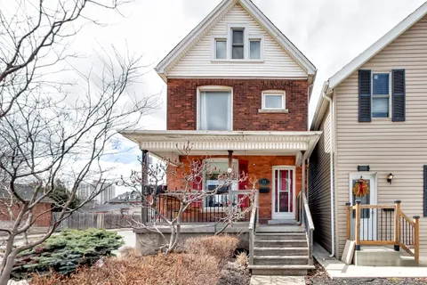 77 Tisdale Street, Hamilton, ON L8L 5M5
