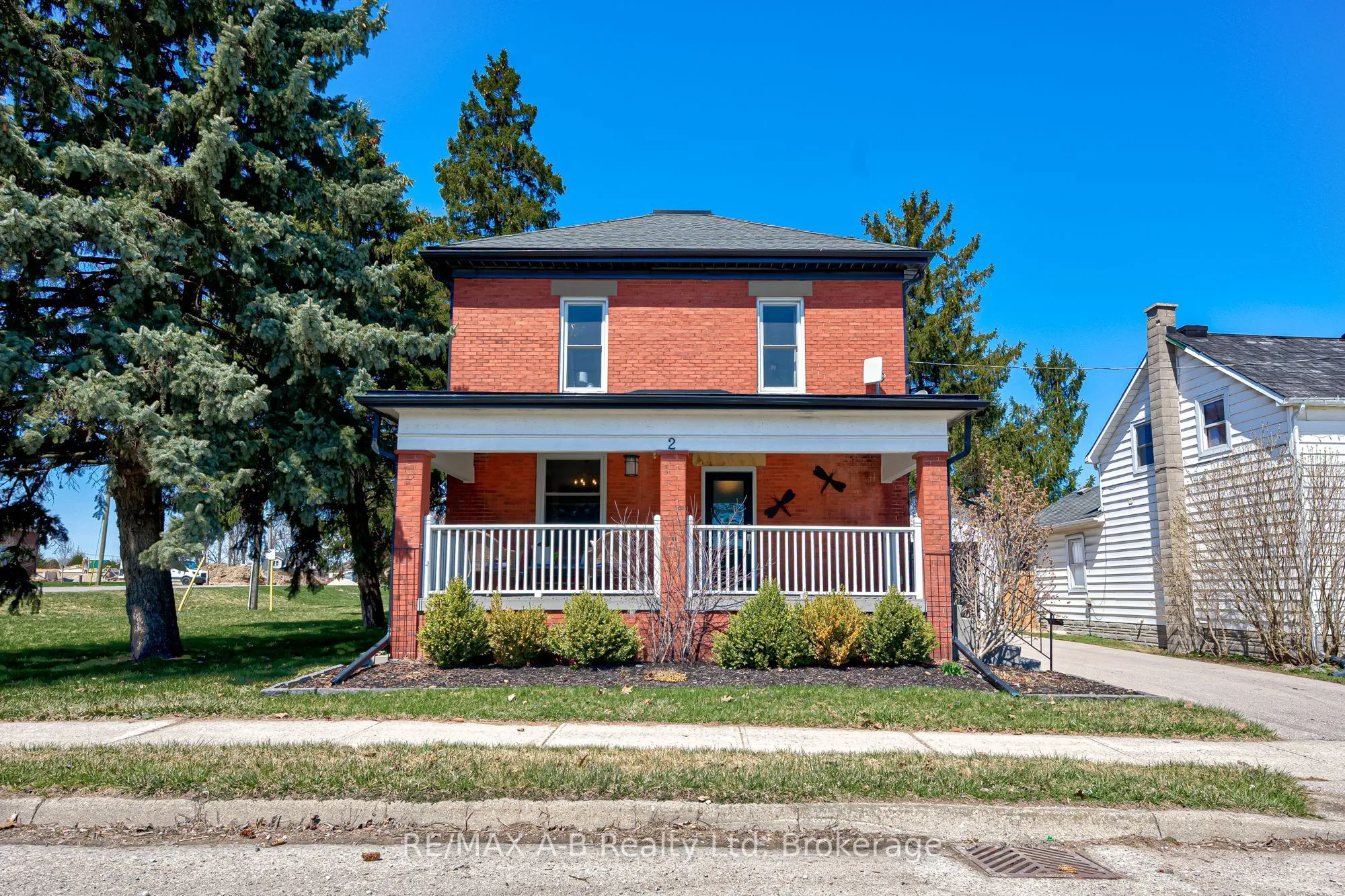 2 Loveys Street, East Zorra-Tavistock, ON N0J 1L0