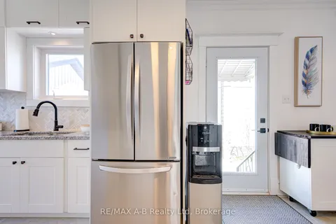 2 Loveys Street, East Zorra-Tavistock, ON N0J 1L0