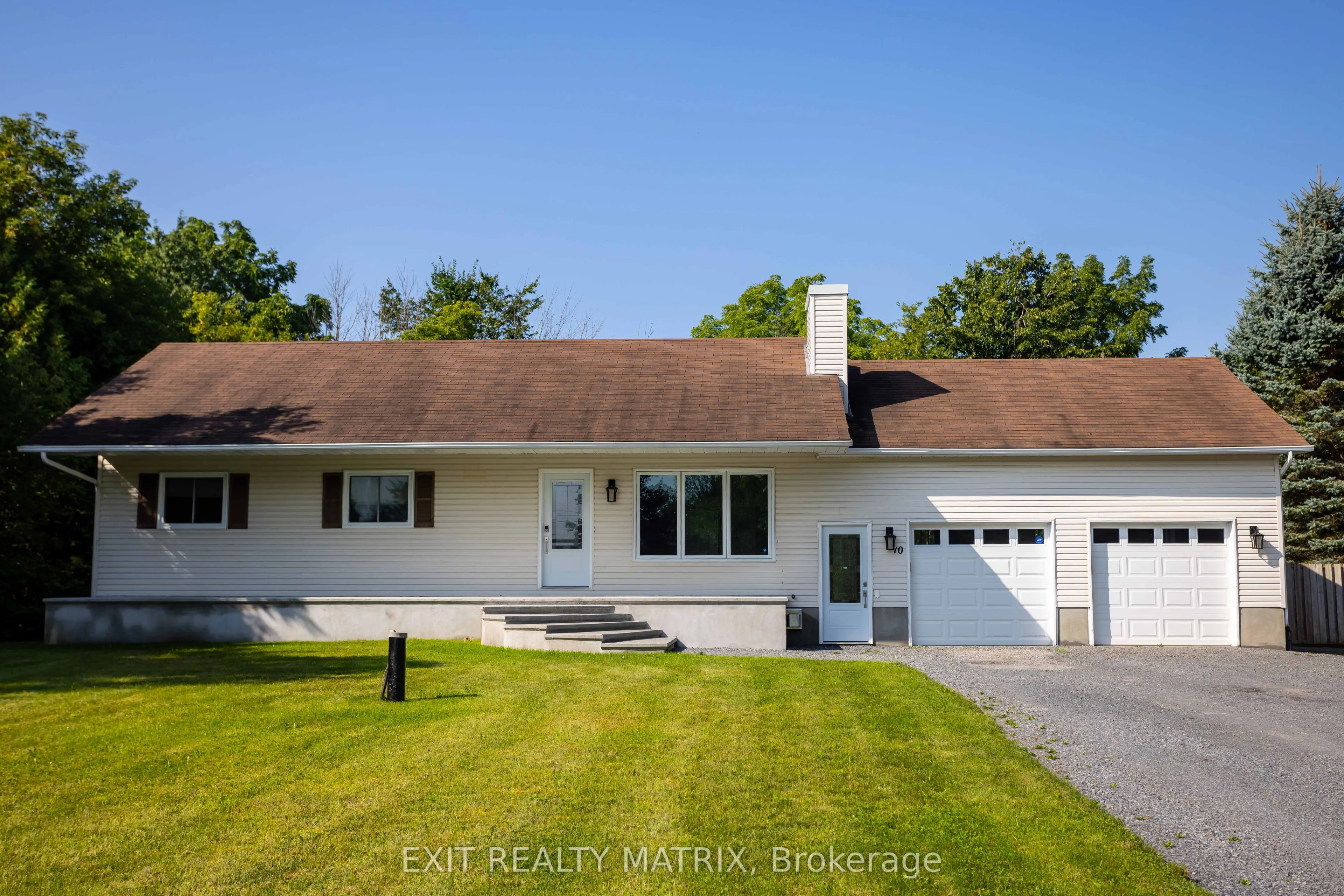 10 RALPH Street, North Dundas, ON K0A 2R0
