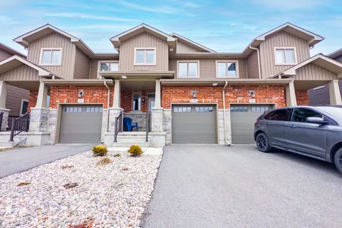 189 Pratt Drive, Loyalist, ON K7N 0C1