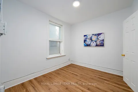 1028 Gladstone Avenue, West Centre Town, ON K1Y 3G2