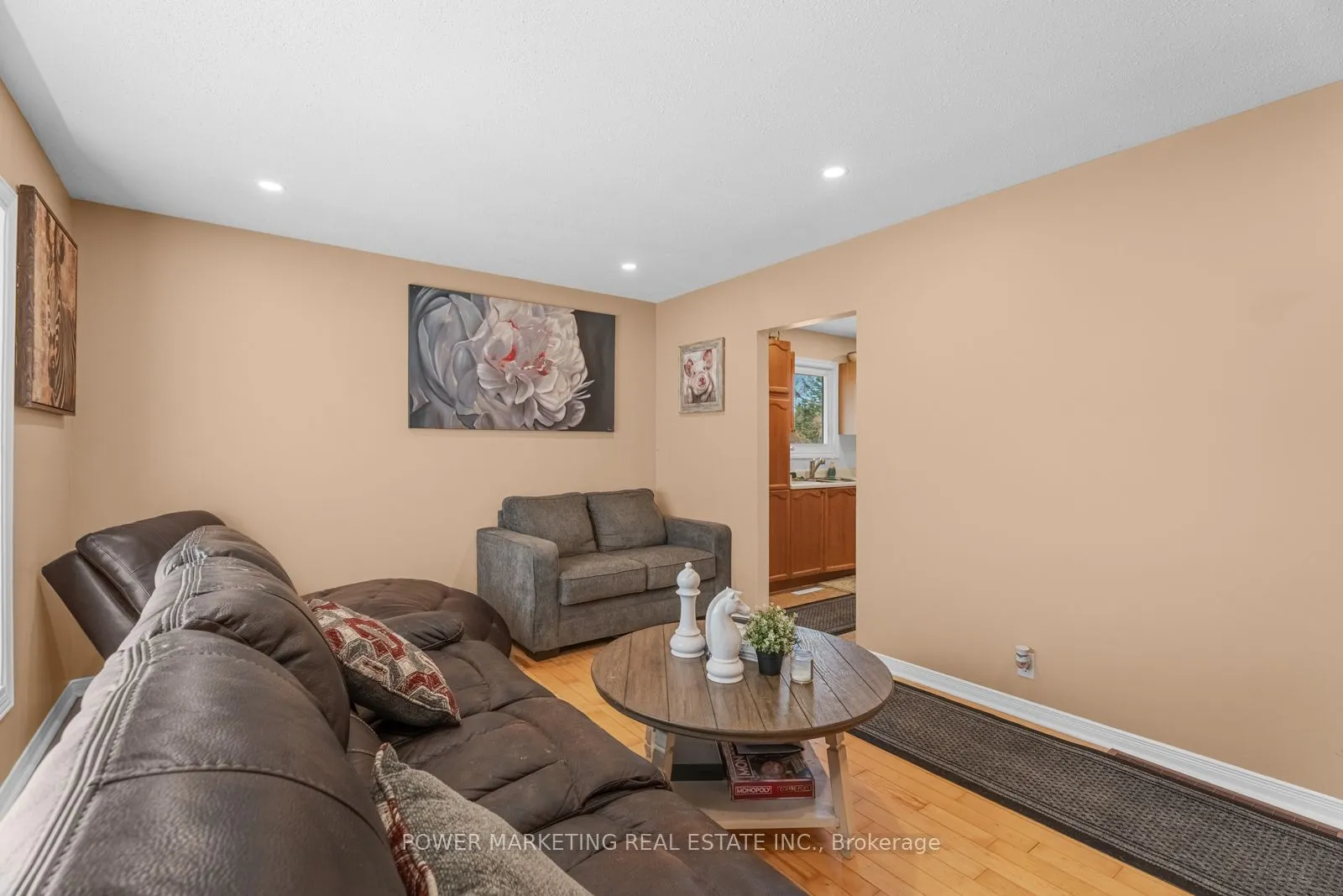 1215 KLONDIKE Road, Kanata, ON K2W 1E1
