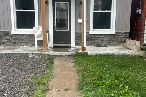 69 Norman Street, Hamilton, ON L8H 4J4