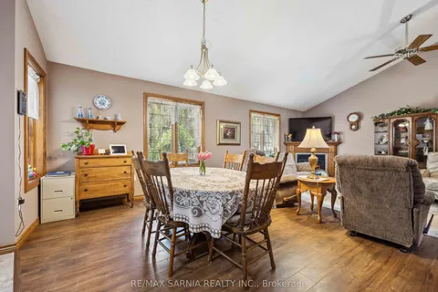 35 FRANCES Street, Lambton Shores, ON N0N 1J0