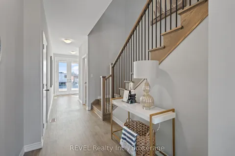 242 Wellandvale Drive, Welland, ON L3C 7C7