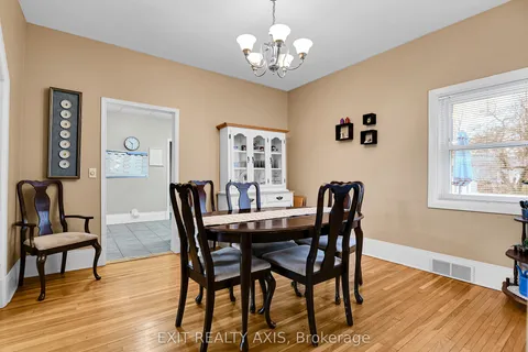 44 Main Street, Westport, ON K0G 1X0