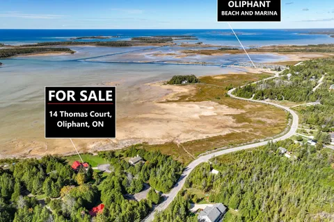 14 Thomas Court, South Bruce Peninsula, ON N0H 2T0