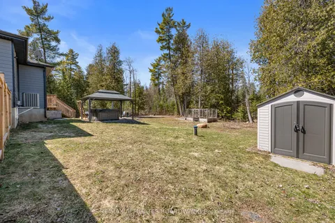 400 Cinnamon Crescent, Carp - Dunrobin - Huntley - Fitzroy and Area, ON K0A 2H0
