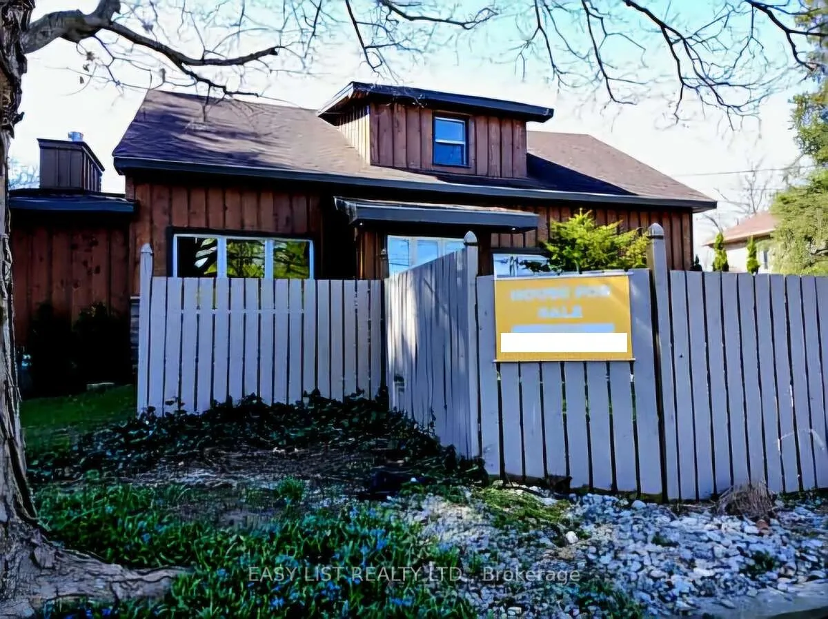8515 Townsend Line, Lambton Shores, ON N0M 1B0