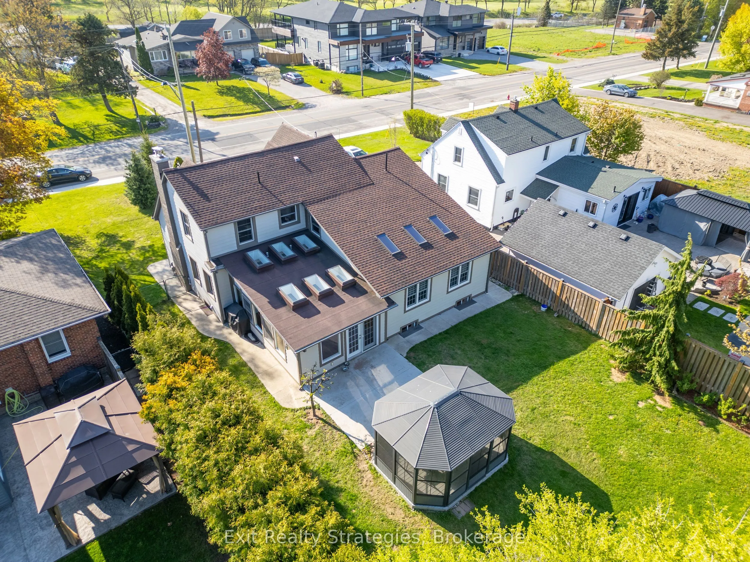 3324 Homestead Drive, Hamilton, ON L0R 1W0