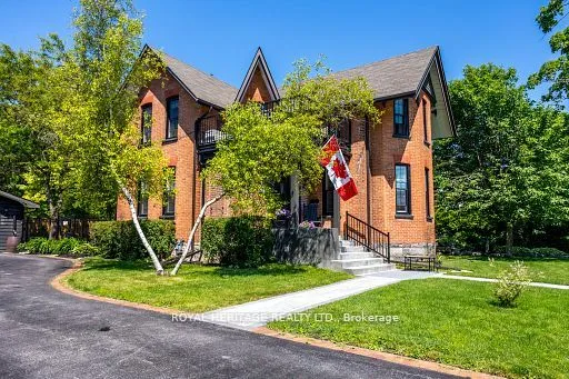 33 Victoria Avenue, ON K9V 4E8