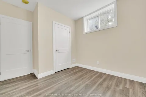 256 King Street, Ingersoll, ON N5C 2K7