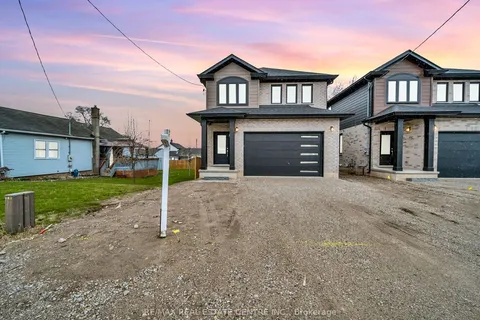256 King Street, Ingersoll, ON N5C 2K7