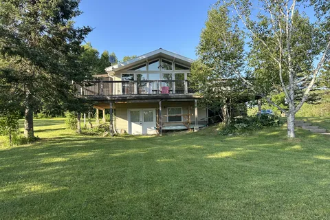 3 Magnet Road, Magnetawan, ON P0A 1P0