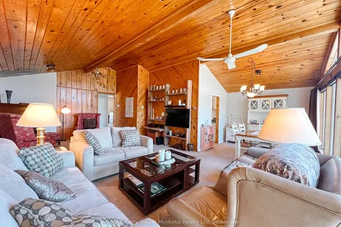 3 Magnet Road, Magnetawan, ON P0A 1P0
