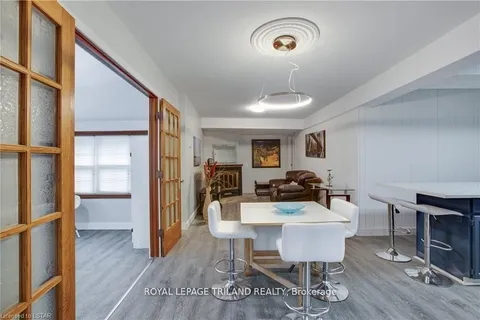 7575 Biddulph Street, Lambton Shores, ON N0M 2L0